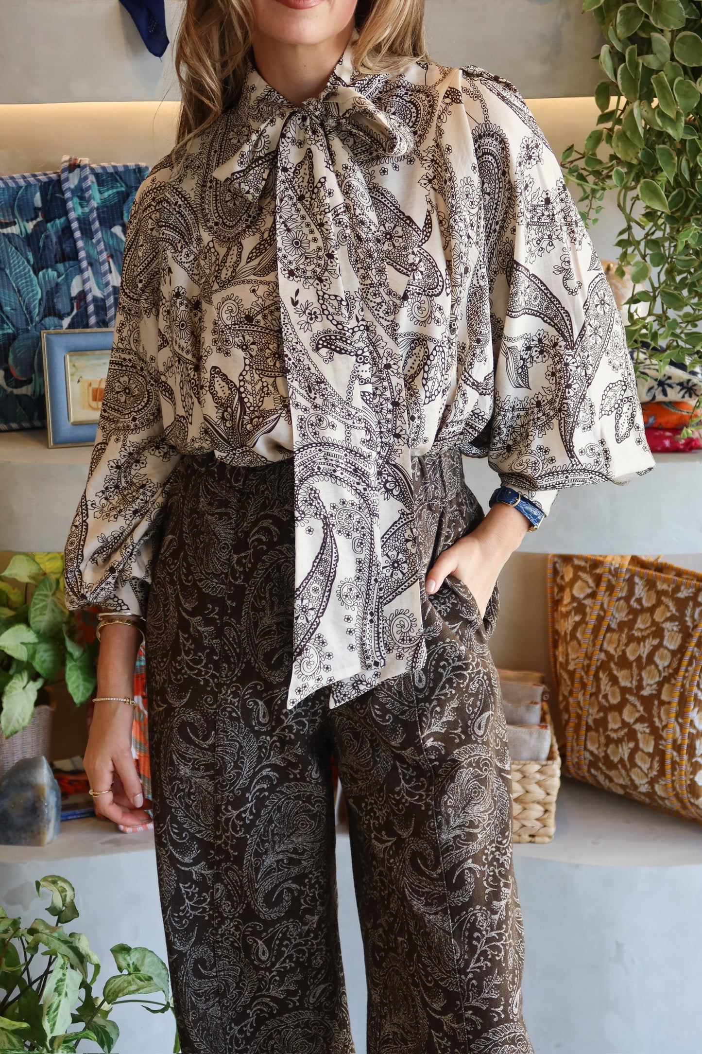 Phoenix - Brown Pant