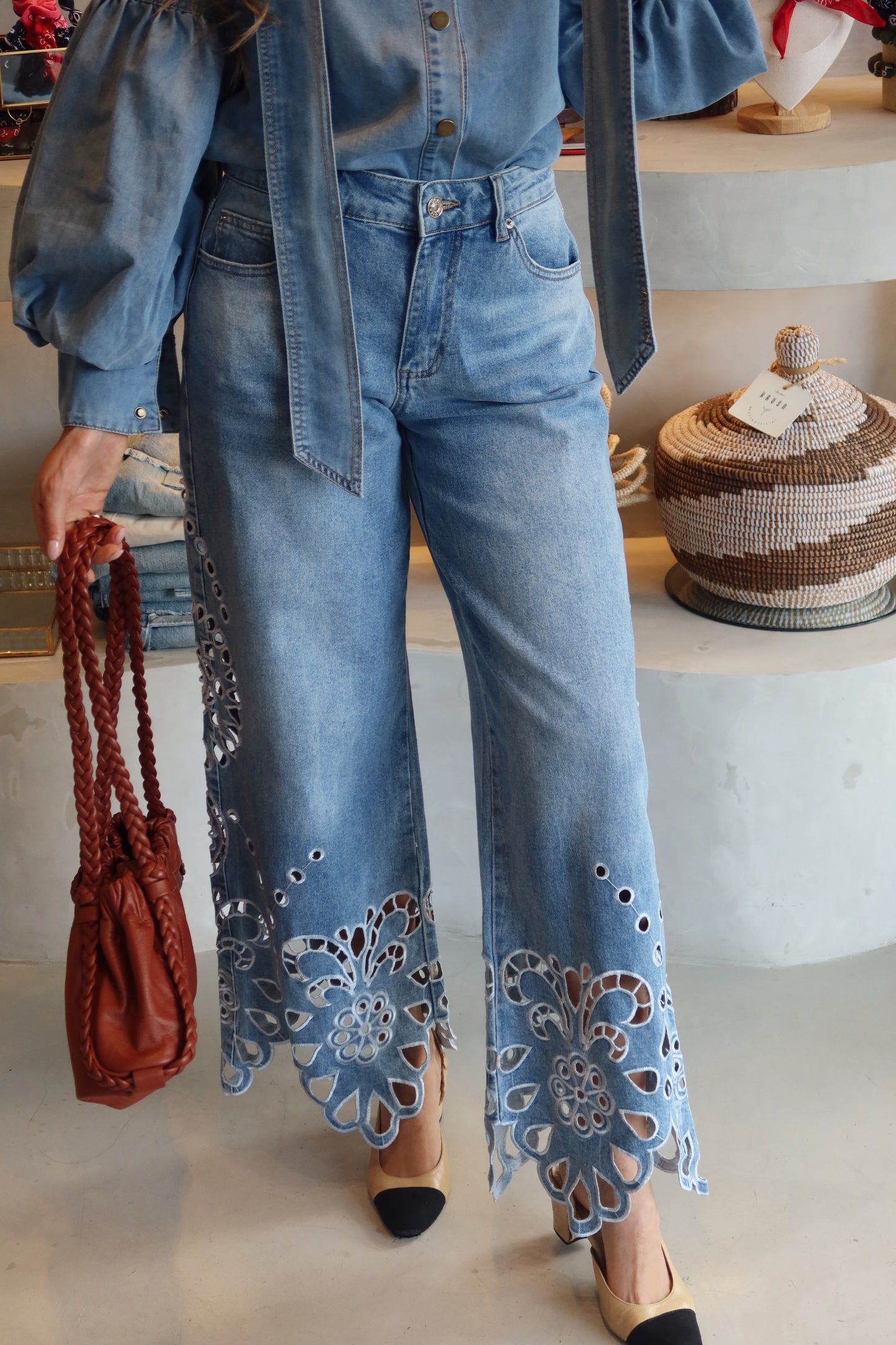 Texas - Eyelet Jeans