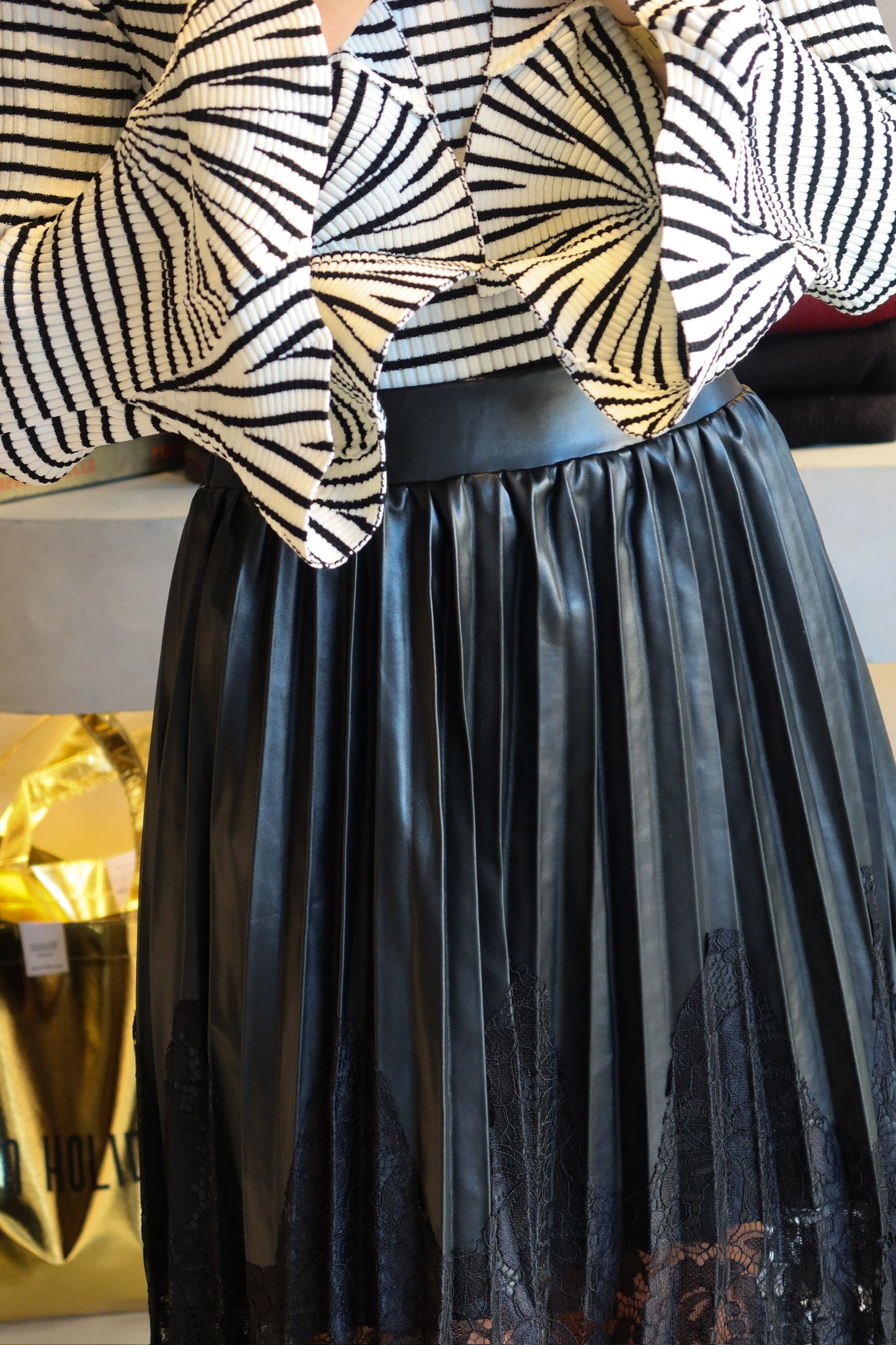 Madrid - Lace Leather Skirt