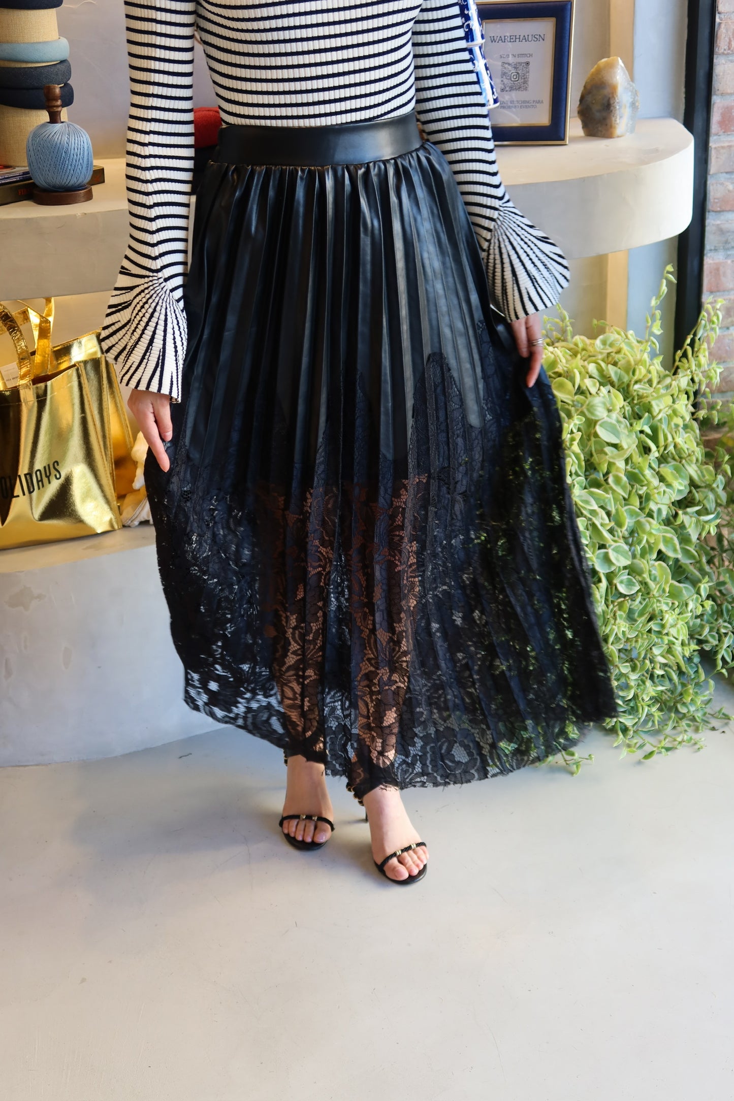 Madrid - Lace Leather Skirt