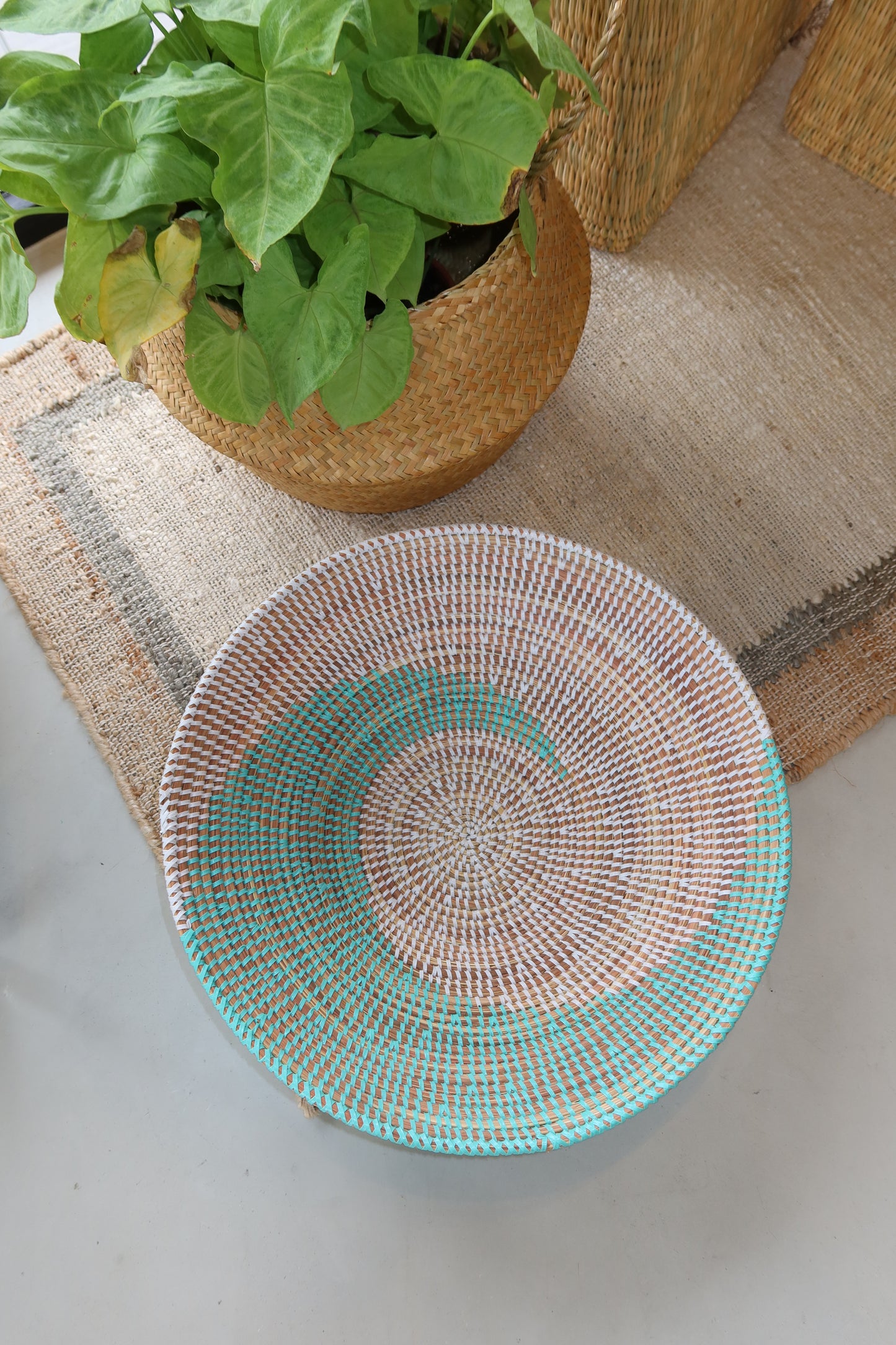 HAUS SPECIAL - Woven Senegal Bowls ( L )