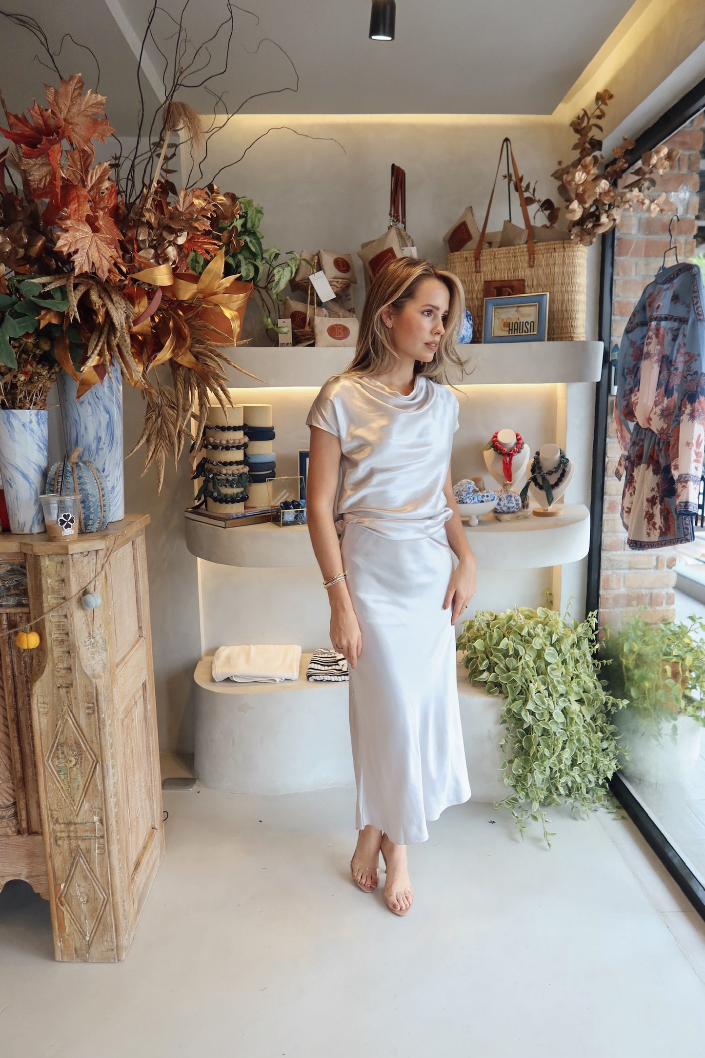 Lauren - Silver Silk Set