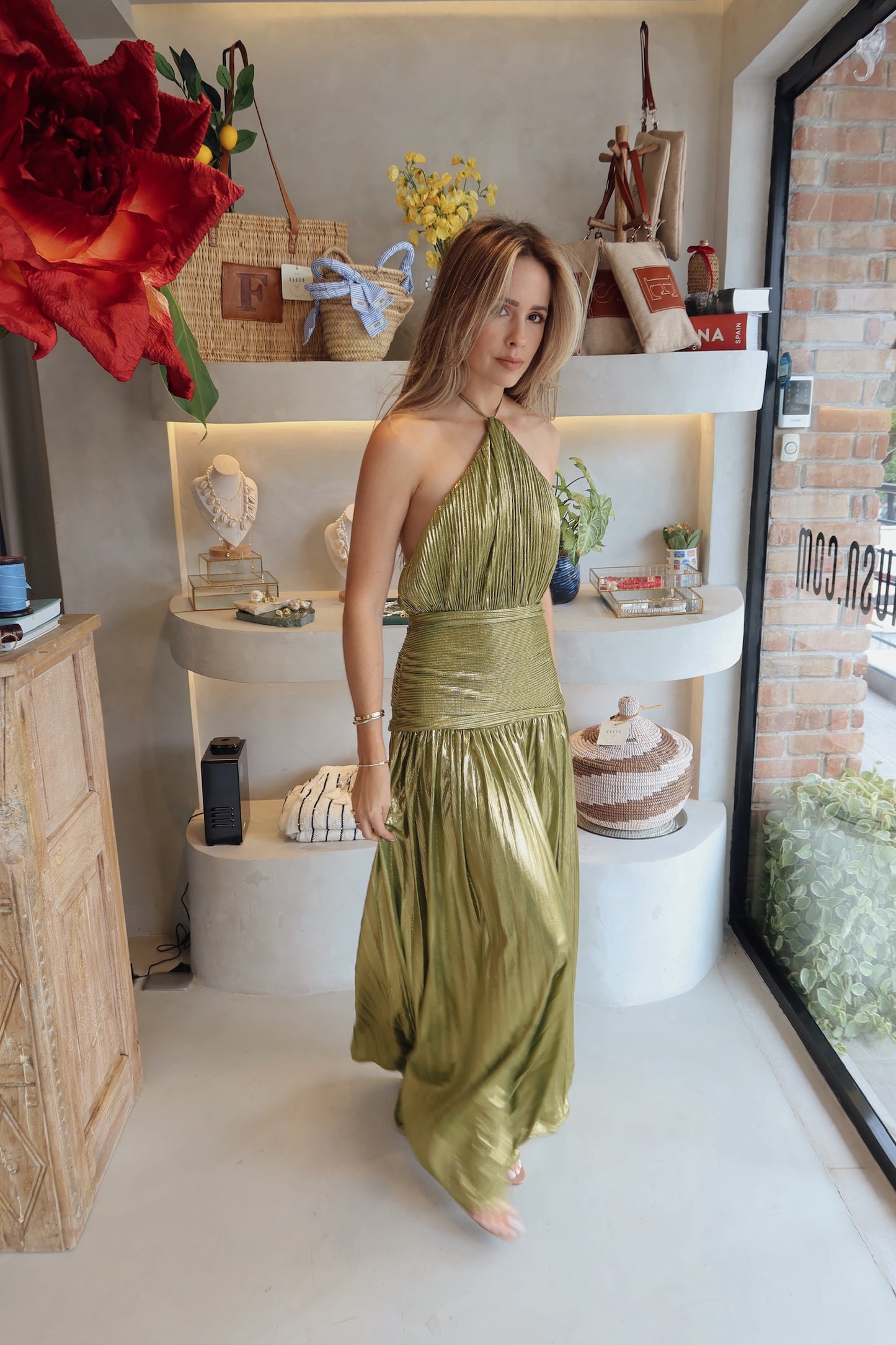 Dubái ￼- metálic olive dress